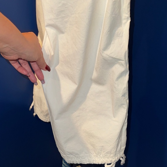 Calvin Klein - Women’s White Cargo Pants Size 6 - Picture 17 of 17
